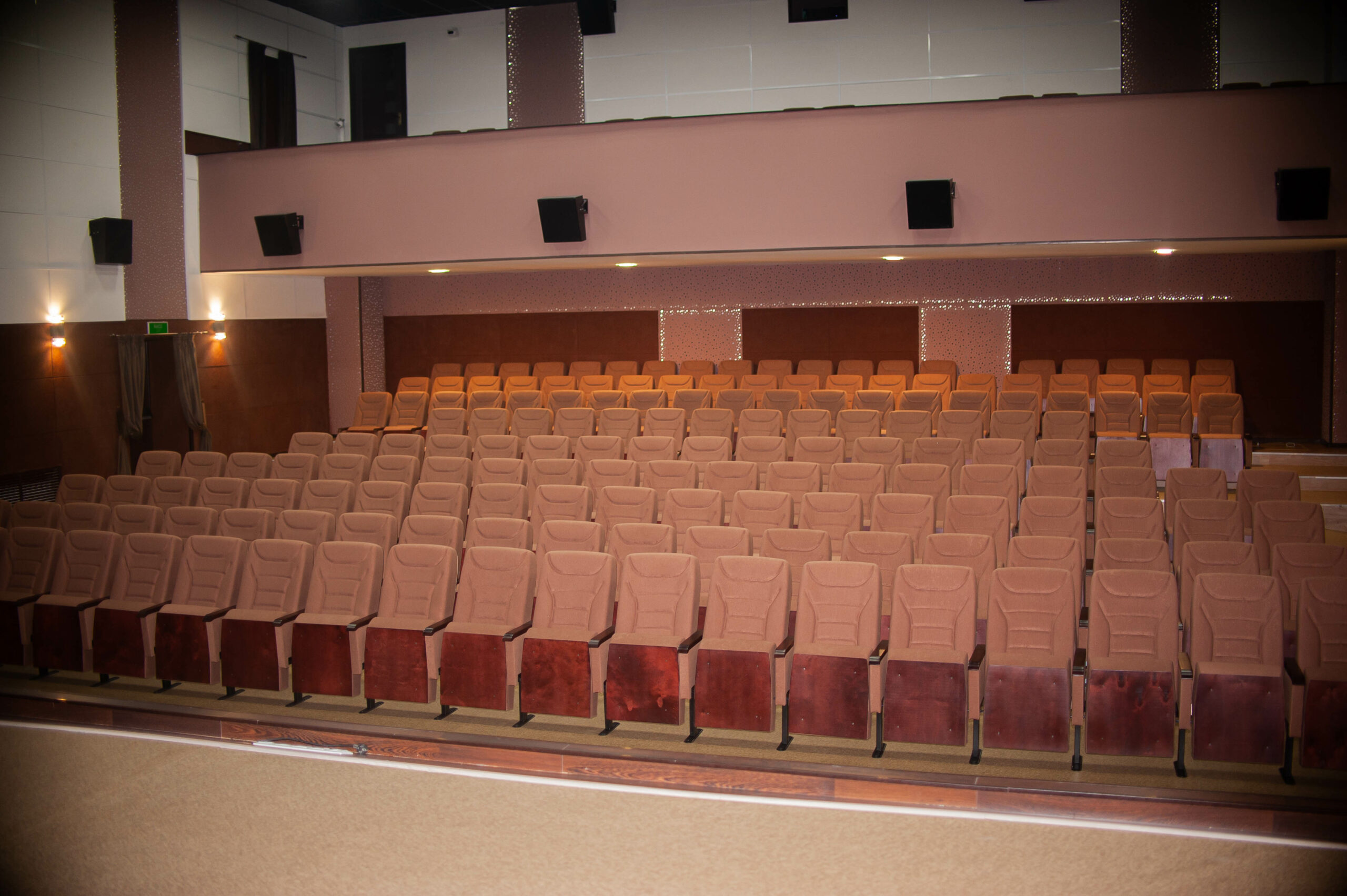 Кинотеатр в Палласовке