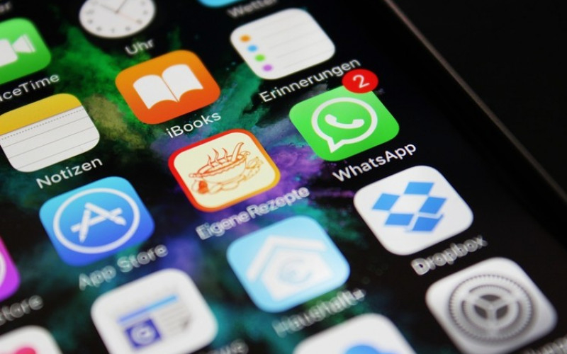 Владельцы iPhone останутся без WhatsApp